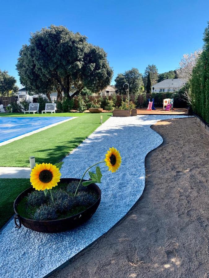 Villa La Roca Madrid Guadarrama Ngoại thất bức ảnh